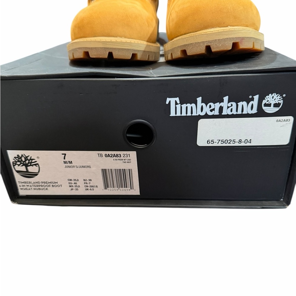 Timberland Men's Embroidered Tan Boots - Picture 2 of 6